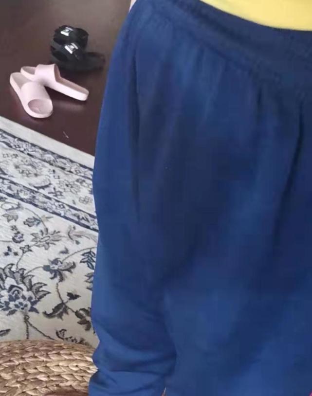 东莞一小学生被罚站时尿裤子家长希望老师能多些爱心耐心