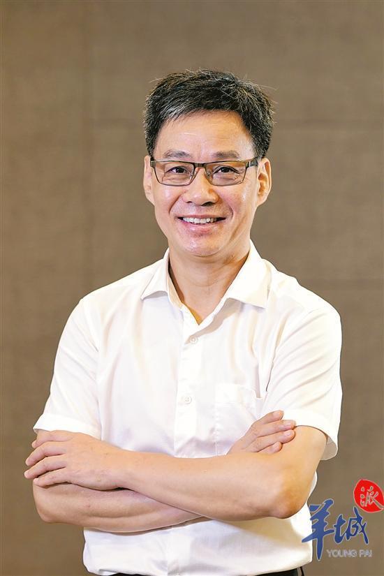 南粤全国道德模范|"德叔"张忠德:九度出征抗疫,"医身"又"医心"