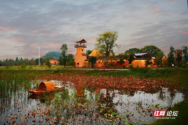 来一场视觉上的饕餮盛宴一睹古镇道林的千年铁魂