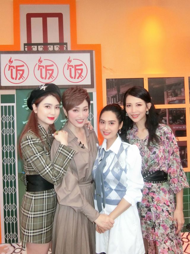 在娱乐圈打拼,身边不少人都曾带着怀疑的语气问,"女演员竞争那么大