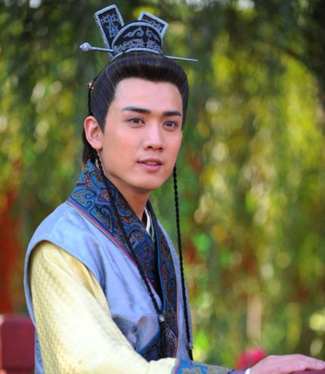 李瑁在王妃杨氏被父亲唐玄宗夺取后结局如何