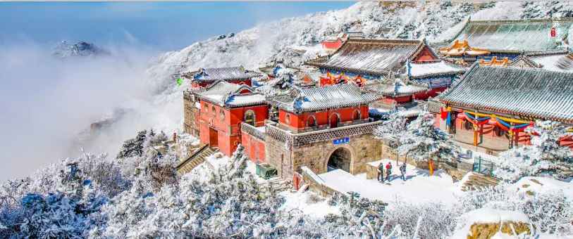 泰安的冬日美景绝绝子