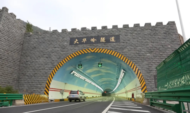 蓝天白云隧道亮相张承高速张家口段道路品质提升工程完工