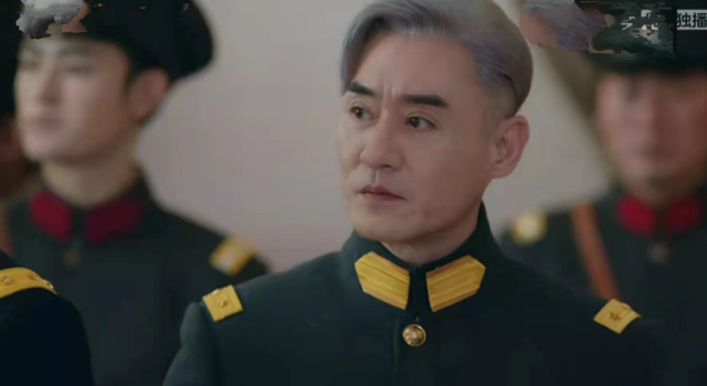 一见倾心最帅慕容复修庆一身军装碾压年轻男演员