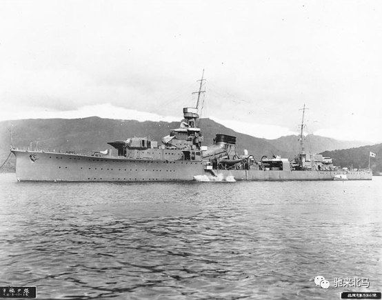 旧日本海军夕张级轻巡洋舰