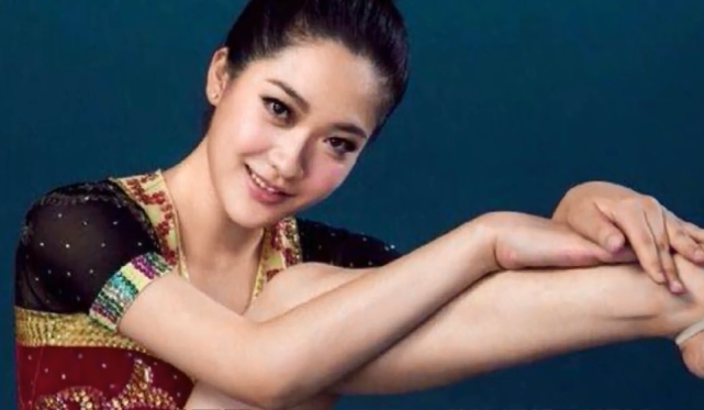 朱芳雨身价千万,却婚内出轨?出轨对象被球迷们亲切称为"大妈"