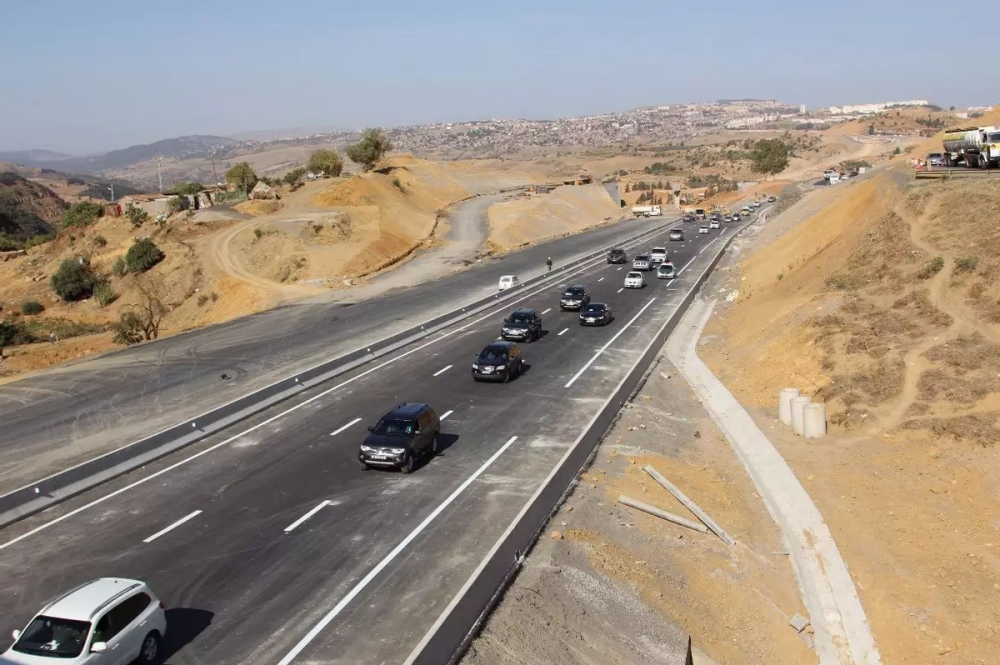 厉害了中国拿下非洲百亿大工程印度格外眼红凭啥不送我