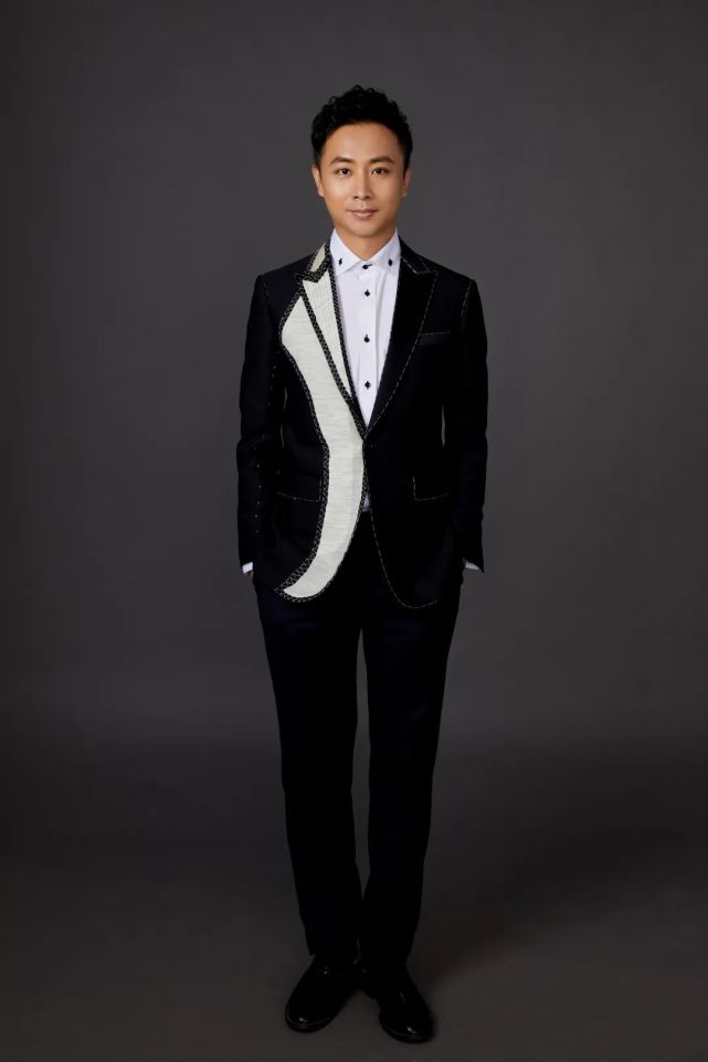 揸fit人宋嘉其身上《2021粤语好声音——乐队风暴》