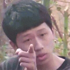 压迫感极强的指人表情包