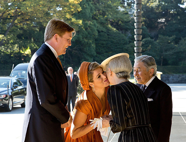 人生得一知己足矣雅子和马克西玛王后互相参与人生大事