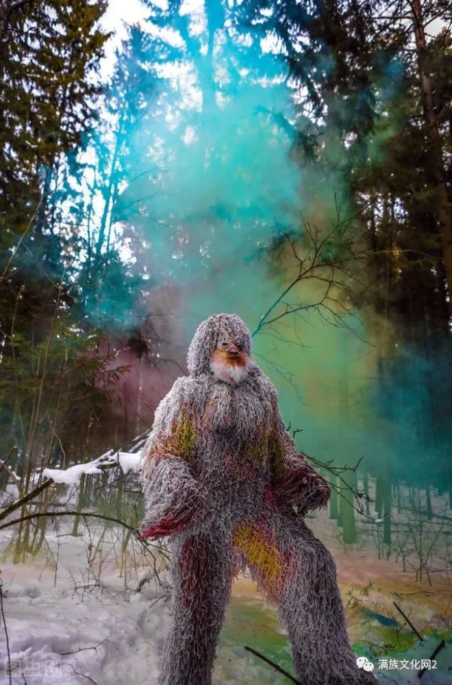 清朝长白山下图们江南岸有野人
