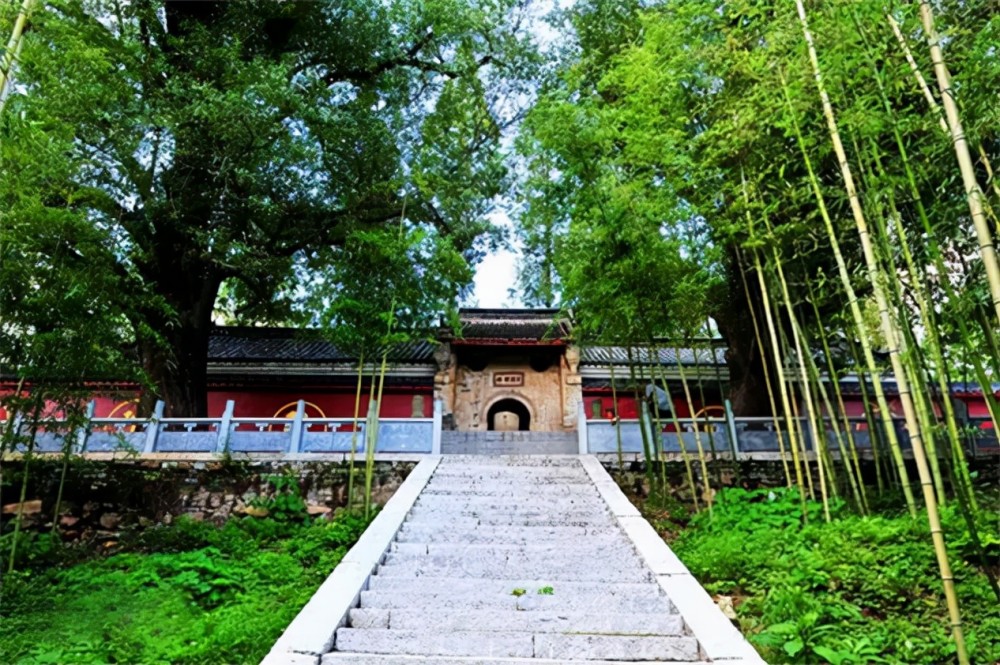 襄阳人口_湖北省的人口密度分析,武汉是特大城市,襄阳有建五百万大城潜力