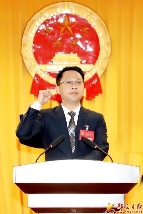 王兵当选郧西县人民政府县长胡勇当选郧西县十九届人大常委会主任