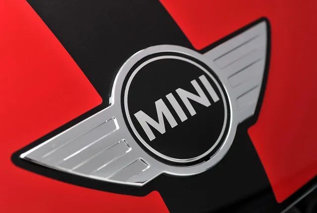 经典车标解读mini