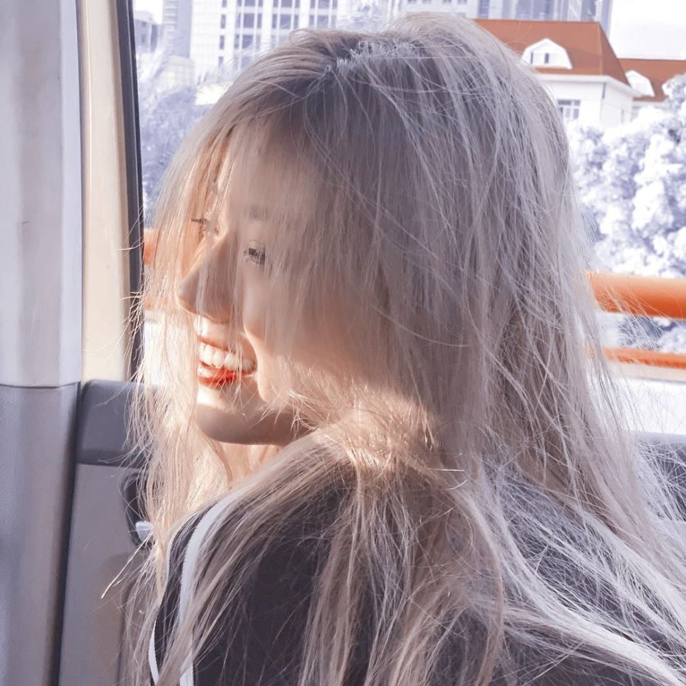 精选优质温柔小众好看的女生头像156