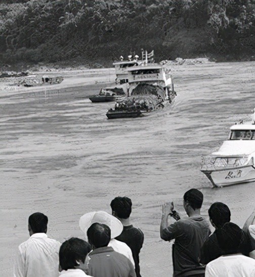 湄公河遇难者生前照片图片