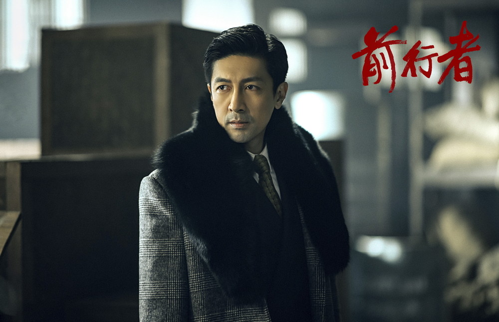 先立"魂"再塑型 张鲁一贴脸式演技赢观众认可近日,热播的谍战剧《前