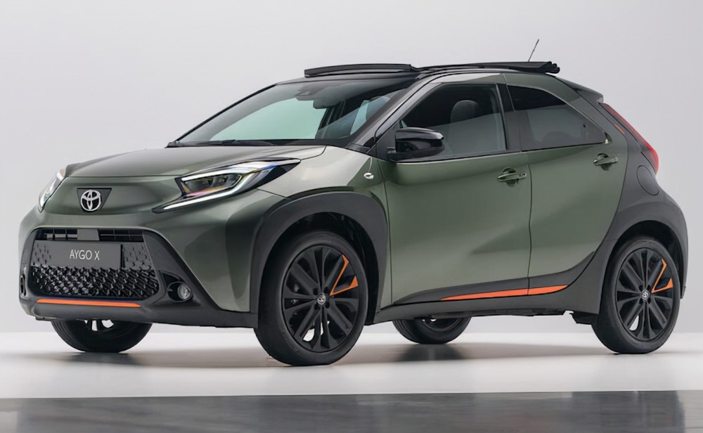 小排量,小身形,全新丰田aygo x官图曝光_腾讯新闻