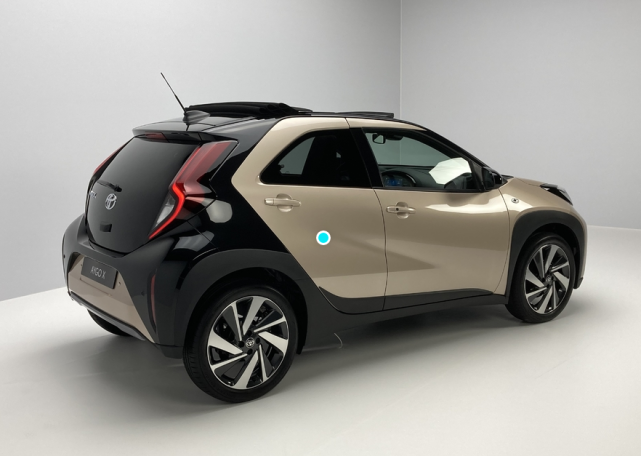 小排量小身形全新丰田aygox官图曝光