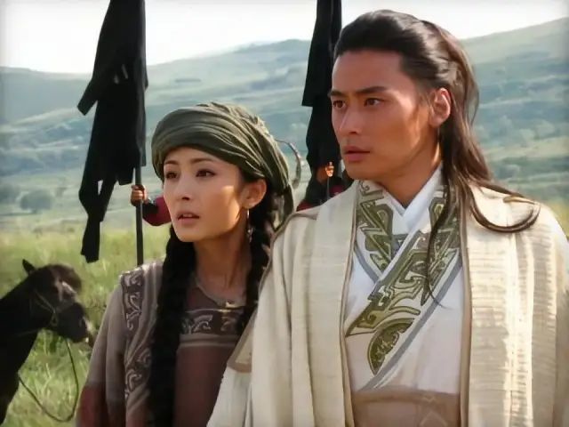 剧中杨幂饰演的嬴灵公主的爱情故事,也是全剧的一大看点