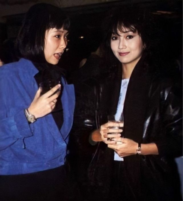 被张国荣赞天才的叶童资历不输张曼玉嫁给大9岁初恋33年未育