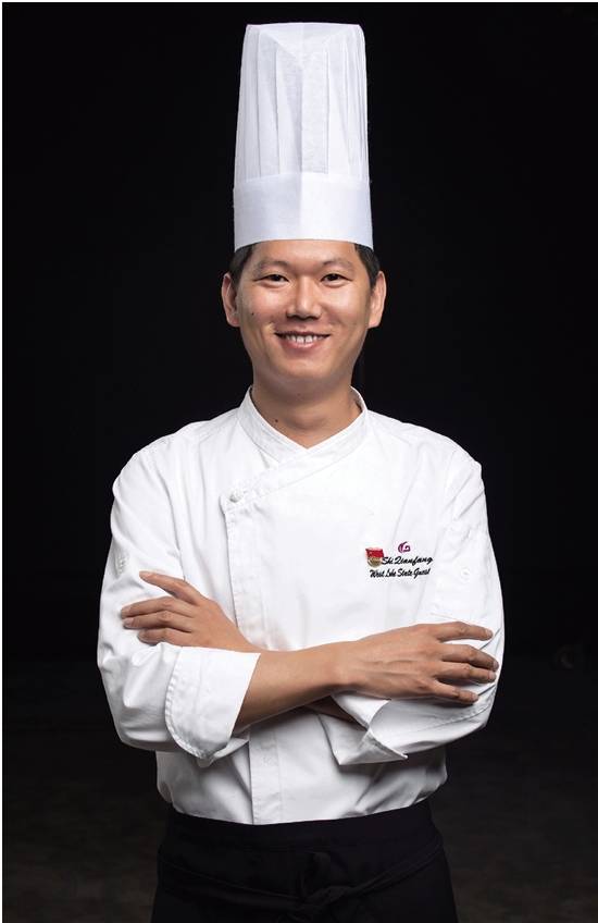 全国公共高级营养师,先后获评g20杭州先进个人,浙江省接待经营金质奖