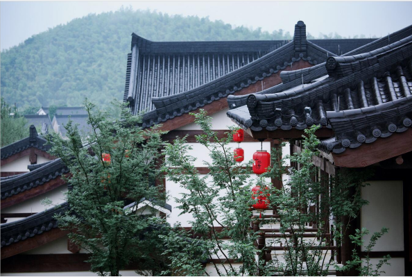 新天地集團還在五a景區千島湖邊,原汁原味復原了埋藏湖底的千年古獅城