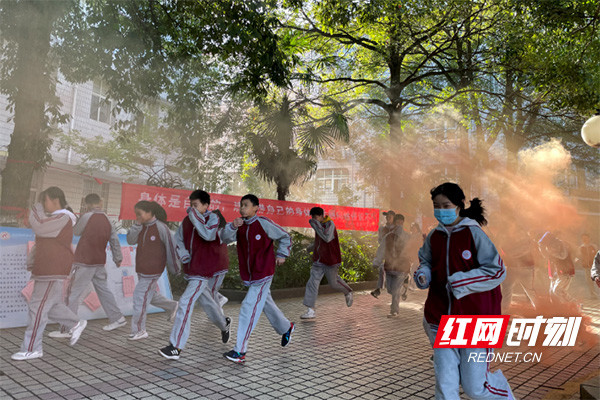淞南中学开展消防安全暨应急疏散演练_腾讯新闻