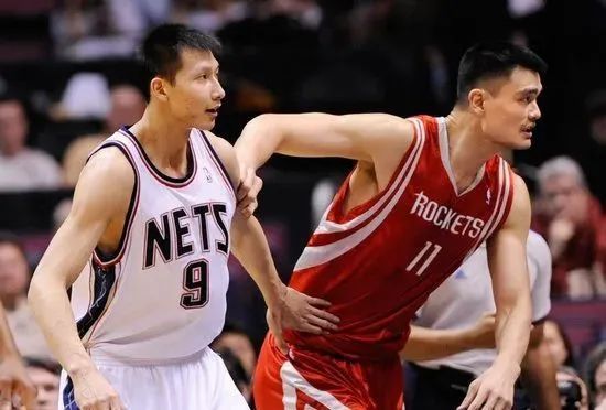 曾凡博 4分钟0分！曾凡博又伤了！一年4次受伤！这是他进NBA的最大障碍