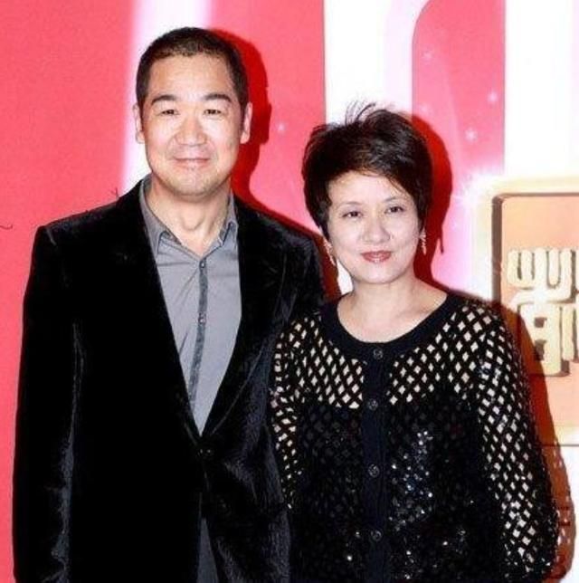 33年前,被张国立抛弃的前妻罗秀春,如今过得怎样了?