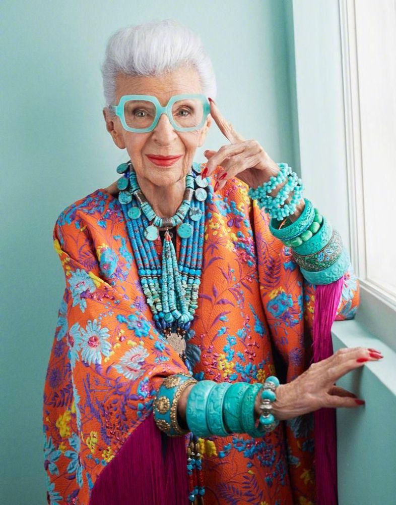 人老心从未老地球最时尚奶奶100岁依旧自信的像女王