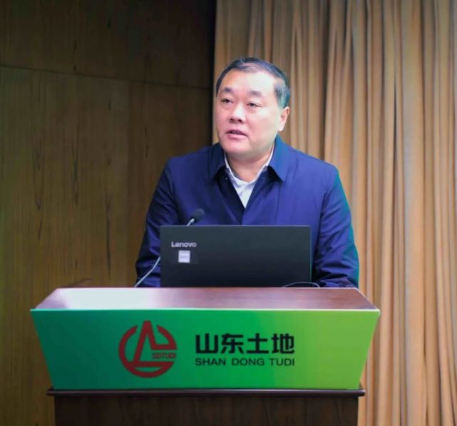 记者 | 戴岳 11月11日,山东土地集团"中低产田改良与产能提升关键技术