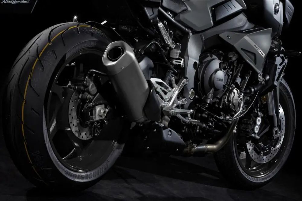 终极扭力大师即将进化 22 Yamaha Mt 10改款资讯流出 腾讯新闻