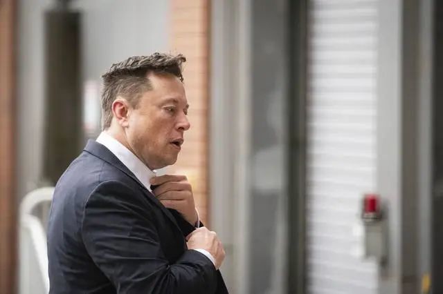 郵政智力數學冠首富財產套現吟4200在線確診漢莎航空商務艙