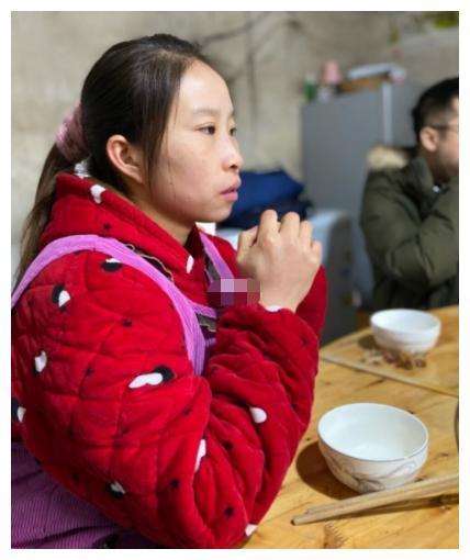 比起牛爱芳春花的人设崩塌,蜀中桃子姐的清醒与真实,真叫人佩服_腾讯