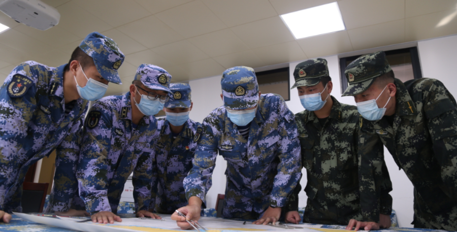 南部战区海军参谋人员赋能进行时……_腾讯新闻