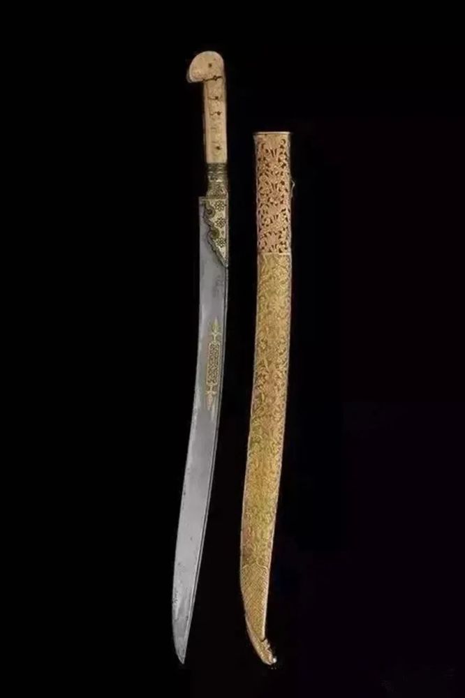 帝国之所以在前期能够征战四方,少有敌手,得益于帝国拥有土耳其弯刀