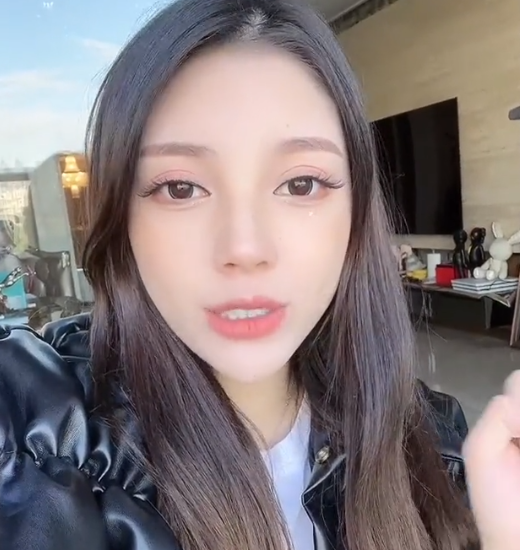 兜儿公布孩子性别小猪被逼急发文称她不是最后一个老婆