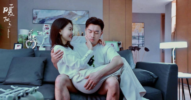 正面关注社会话题暖阳之下提供了怎样的反思