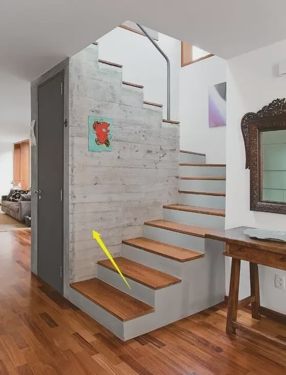 邻居家的楼梯只做一半,完工居然多出一个储物间,厉害了!