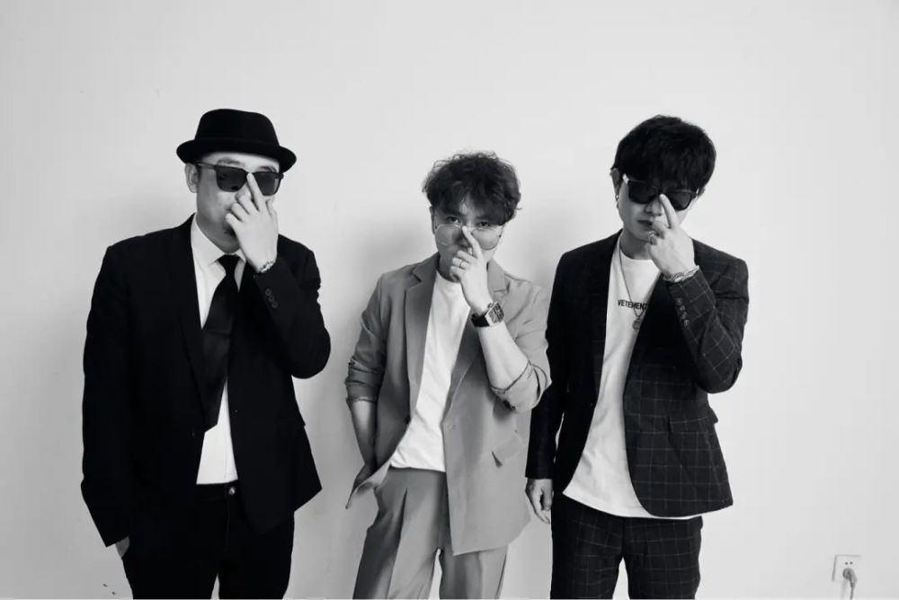 四大乐队震撼开唱!用音乐的热量让你的12月急速升温!