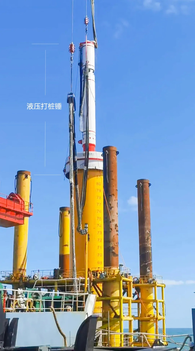 中信重工海上液压打桩锤研制成功
