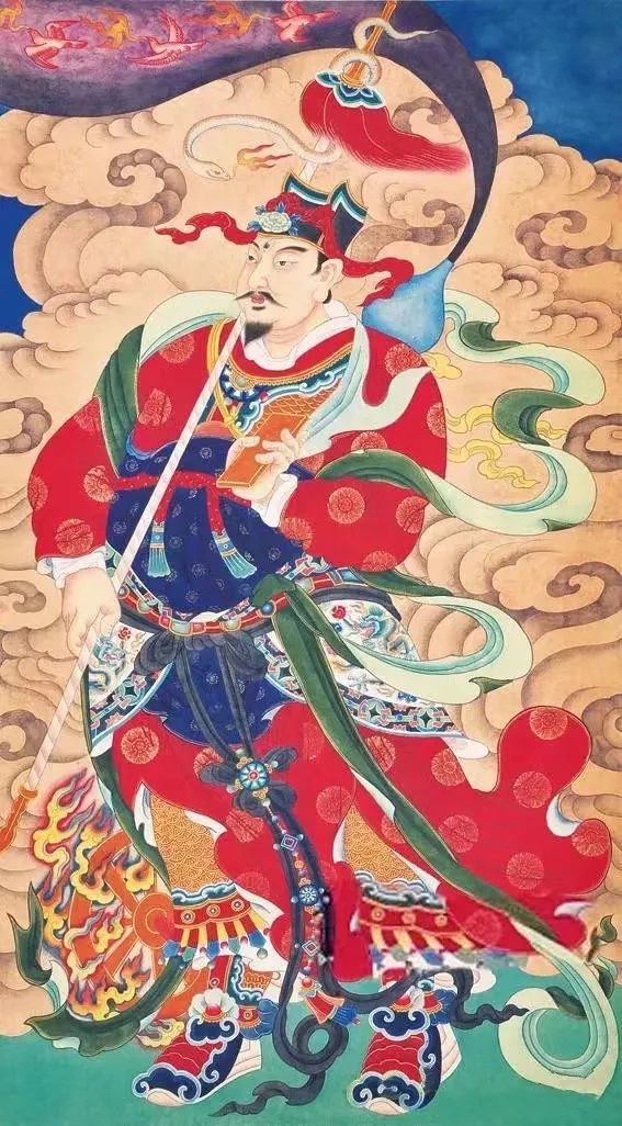 龙母祖庙正殿内供奉五显华光的神像,原来是因为