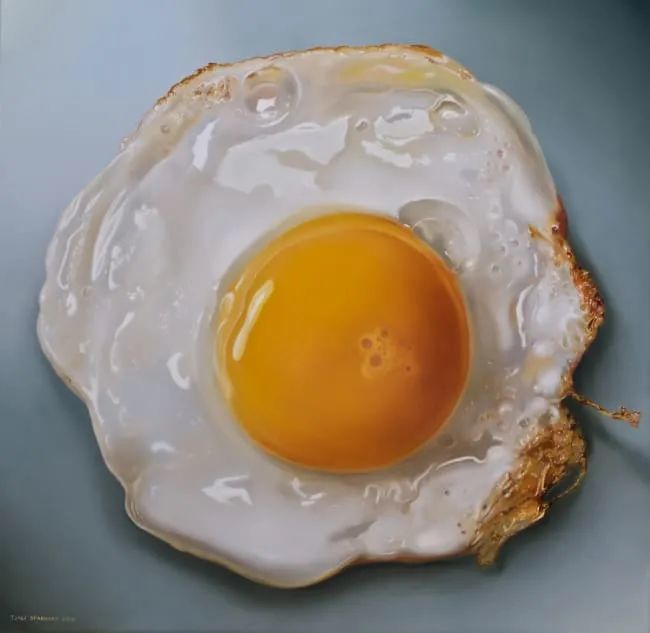 今天,小绛就跟大家分享贾尔夫·斯帕奈的一些食物主题的超写实作品