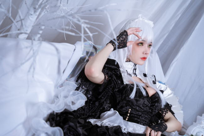 cos赏析:轻巡洋舰赫敏