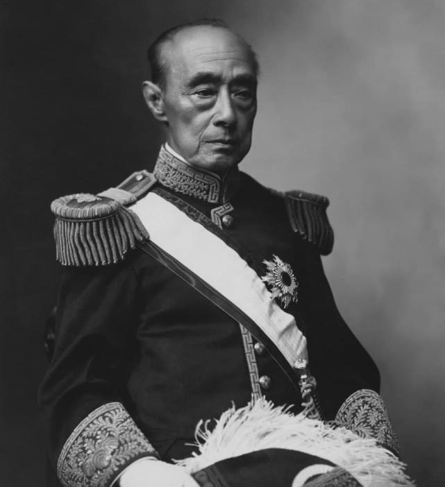 德川幕府将军投降后过得怎么样?明治天皇挺厚道,既给钱又给身份