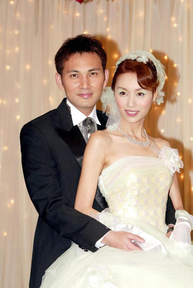 郭可盈带女儿看电影梅艳芳追忆偶像母女穿同框造型似姐妹