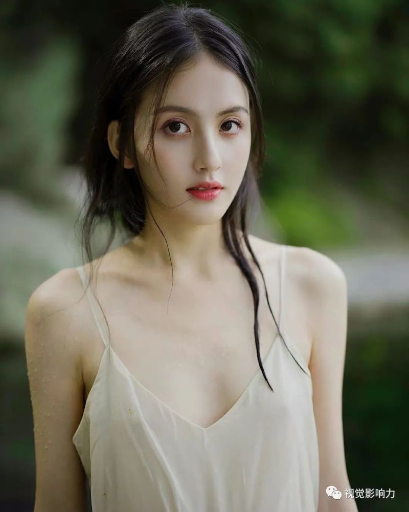 诗意浪漫的少女人像