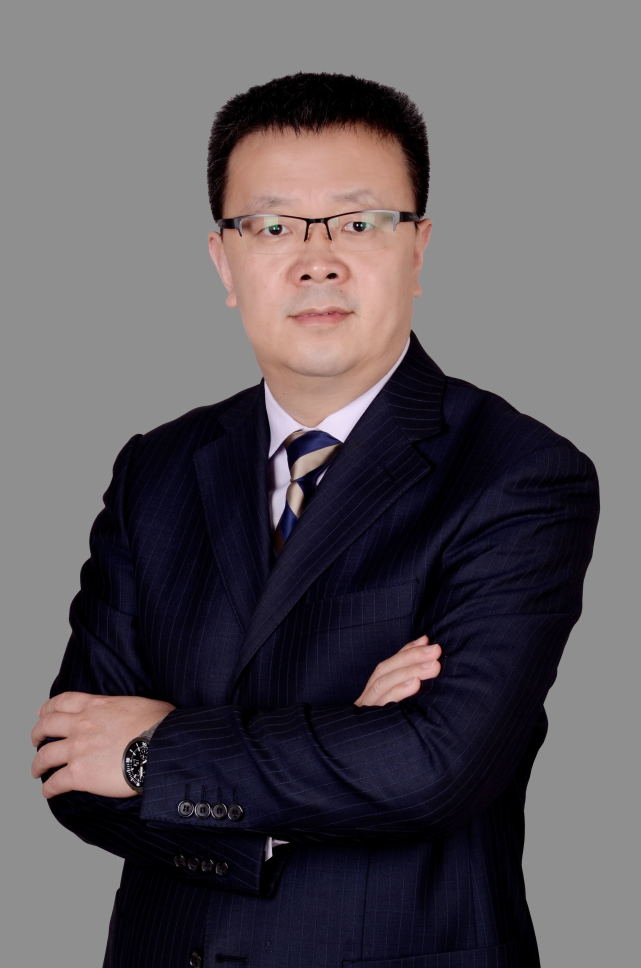 赵强,徐州彭城律师事务所主任,徐州市新的社会阶层人士联合会常务副