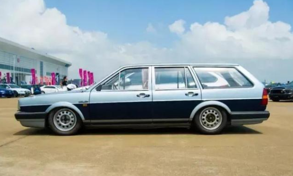 换装ea21114t引擎内置水晶档杆复古版桑塔纳正式亮相